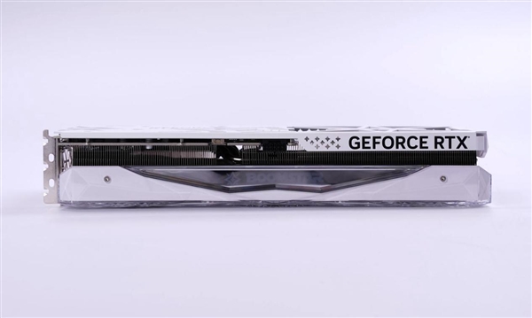 7势非凡！影驰 GeForce RTX 4070 Ti 星曜 OC首发开箱评测
